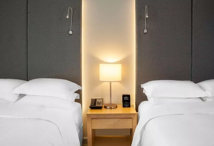 バルコニー付きデラックスルーム, Sheraton San Jose Hotel, Costa Rica