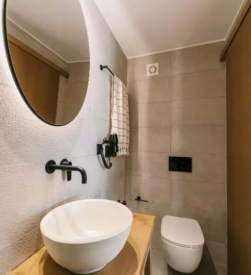 オーシャンビュースイート, Villa Di Mare Seaside Suites