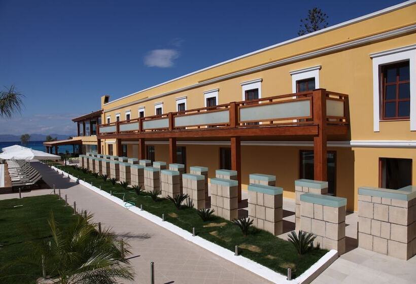 Полулюкс, Villa Di Mare Seaside Suites