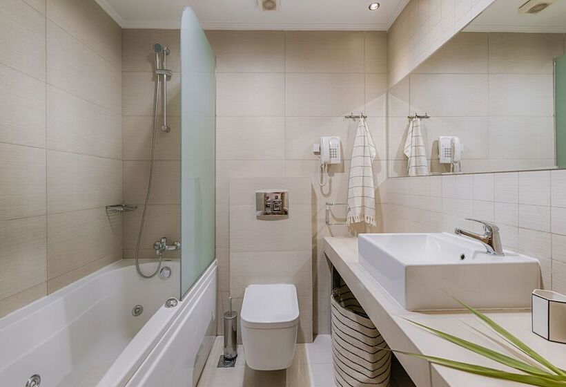 Президентский Люкс, Villa Di Mare Seaside Suites