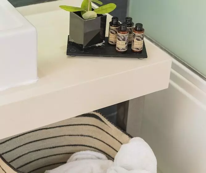 デラックスバンガロー, Villa Di Mare Seaside Suites