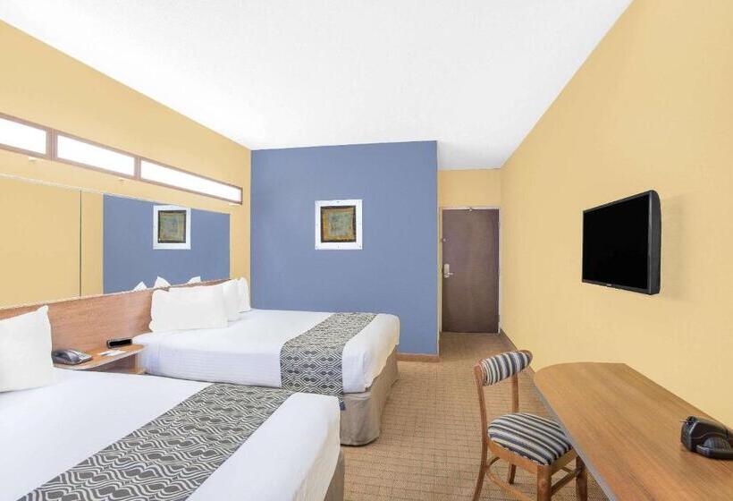 スタンダードルーム, Microtel Inn & Suites Chili/rochester