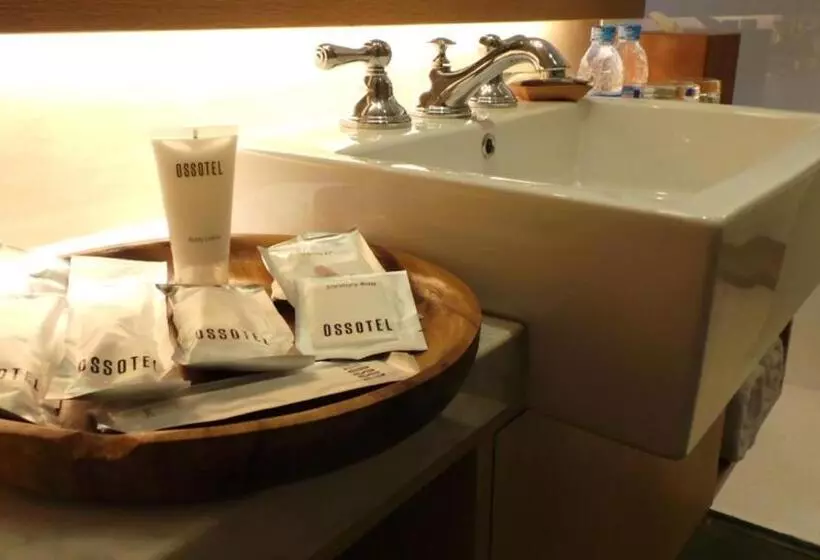 اتاق سوپریور, Ossotel Legian