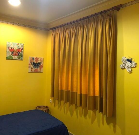 اتاق استاندارد با سرویس بهداشتی مشترک, Pensión Macarena