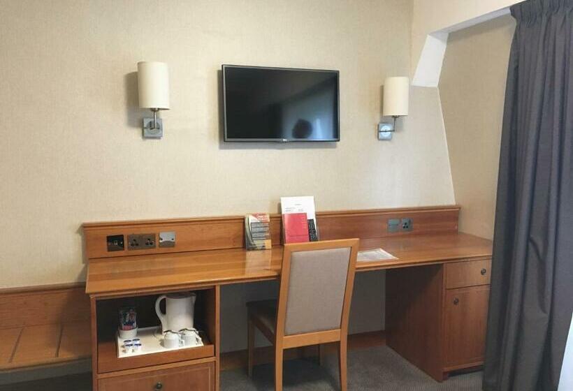 Pokój Standard Trzyosobowy, Savera Hotel South Ruislip