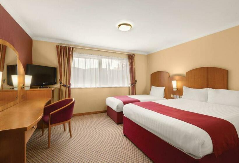 Pokój Standard Trzyosobowy, Savera Hotel South Ruislip