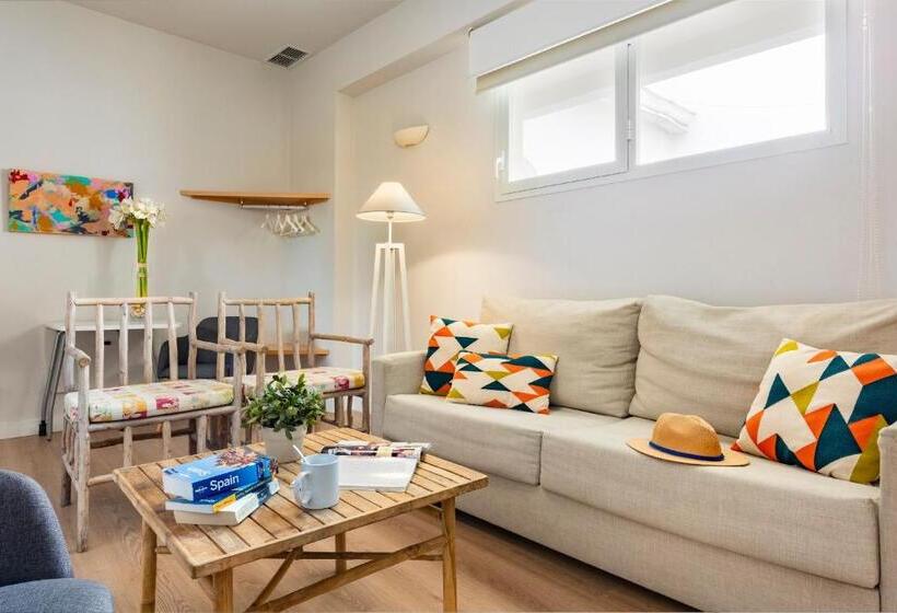 带1个卧室的高级公寓, Suites Sevilla Plaza