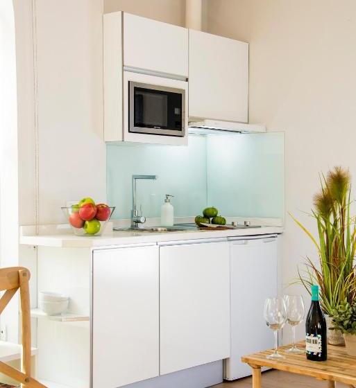 带2个卧室的公寓, Suites Sevilla Plaza