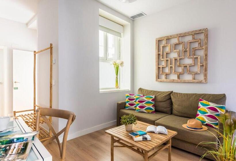 带2个卧室的公寓, Suites Sevilla Plaza