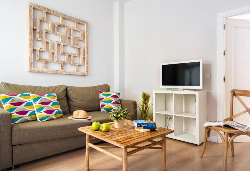 带2个卧室的公寓, Suites Sevilla Plaza