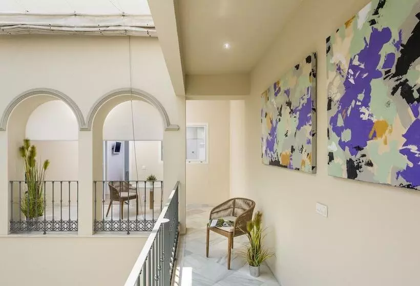 آپارتمان 1 خوابه, Suites Sevilla Plaza