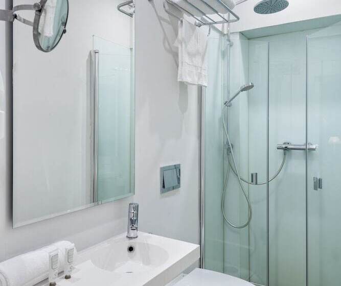 带2个卧室的公寓, Suites Sevilla Plaza