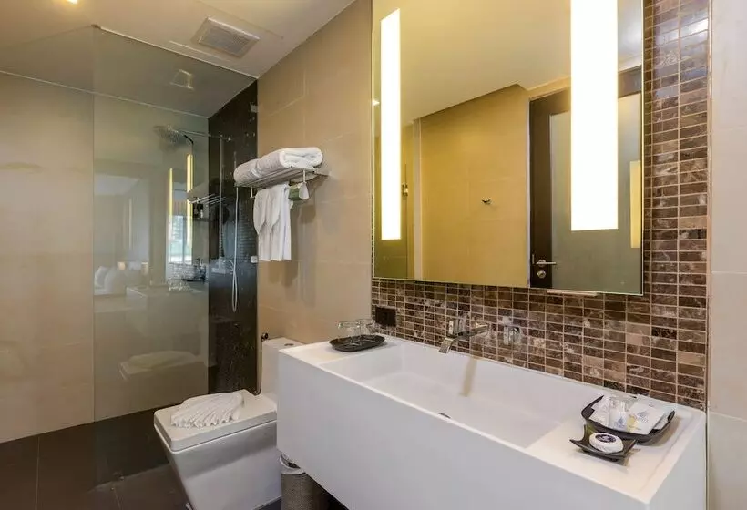 デラックスルーム, The Charm Resort Phuket