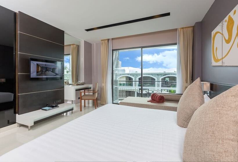 디럭스 룸, The Charm Resort Phuket Sha Certified