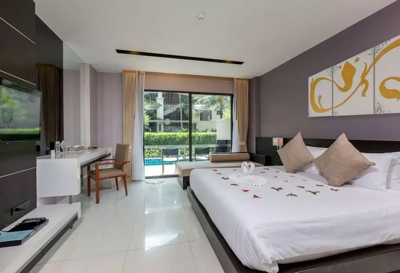デラックスルーム, The Charm Resort Phuket