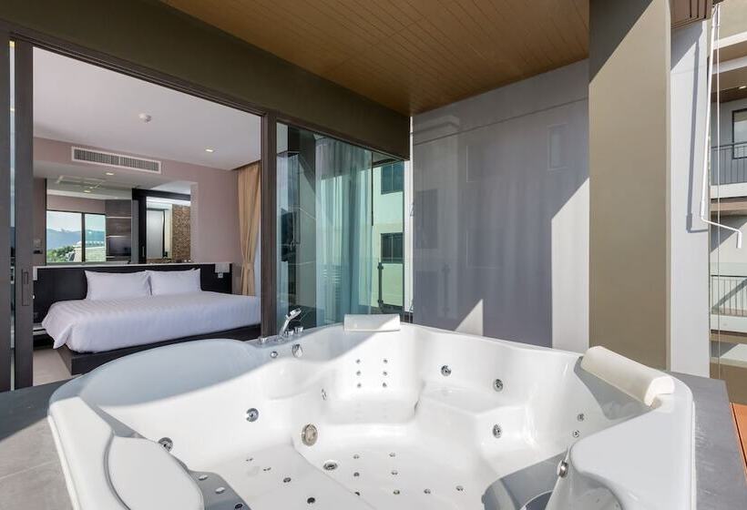 2 베드룸 패밀리 스위트, The Charm Resort Phuket Sha Certified