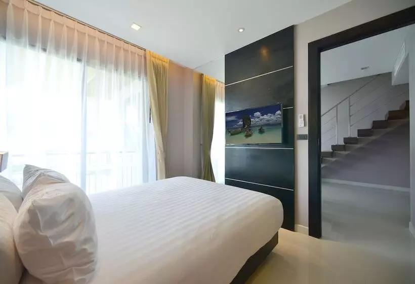 ファミリースイートの２ベッドルーム, The Charm Resort Phuket