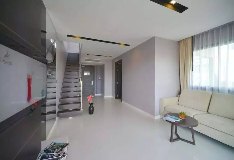 スイート, The Charm Resort Phuket