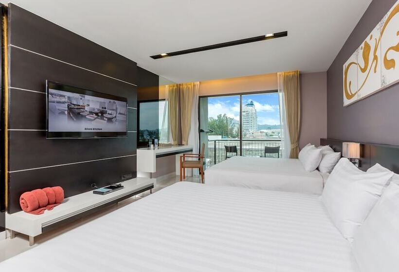 패밀리 스위트, The Charm Resort Phuket Sha Certified