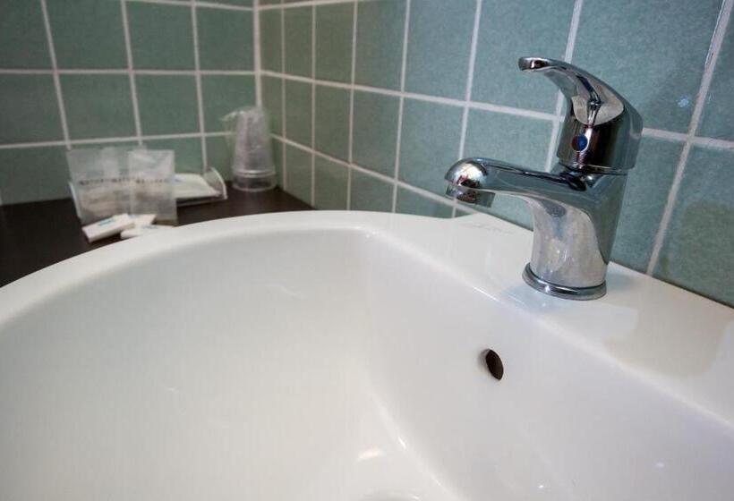 Chambre Standard, Casale La Sterpaia