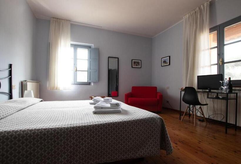 Chambre Triple Standard, Casale La Sterpaia