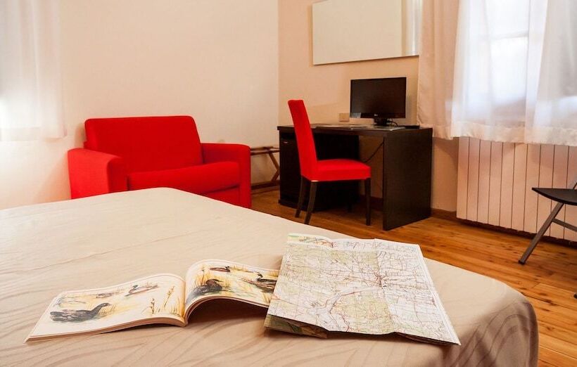 Chambre Triple Standard, Casale La Sterpaia