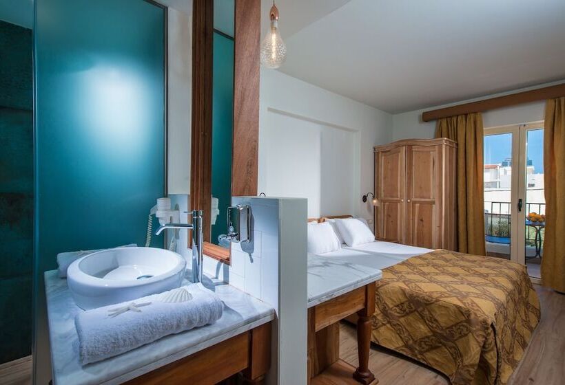 סוויטת ג'וניור, Anesis Blue Boutique