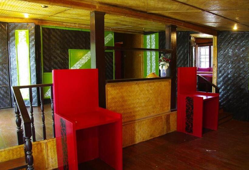 غرفة أساية فردية حمام مشترك, Areeya Phuree Resort