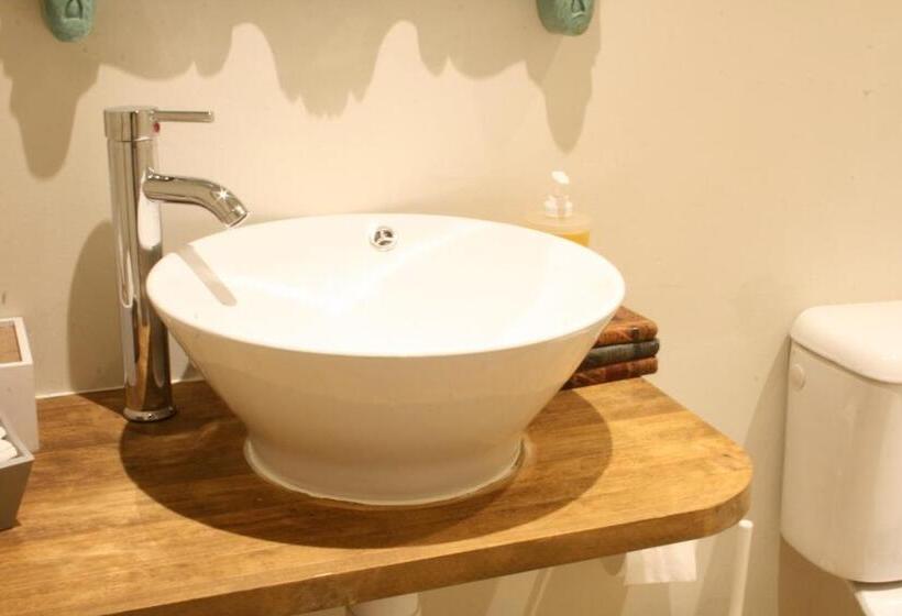 اتاق استاندارد سه نفره, Ca S Papà