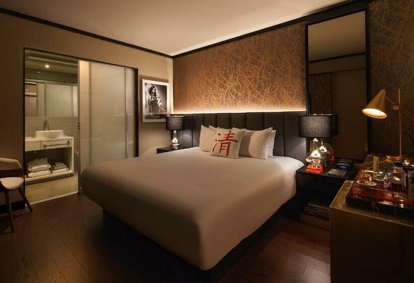 带大床的豪华间, Cachet Boutique  Nyc