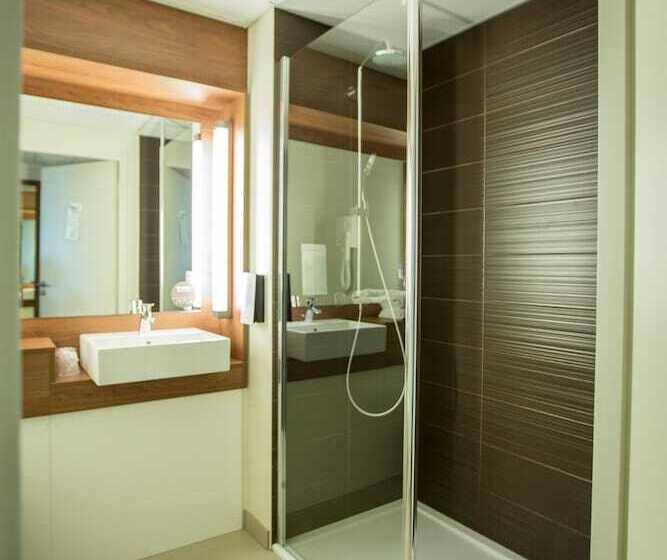 Номер Стандарт, Campanile Dijon Congres Clemenceau