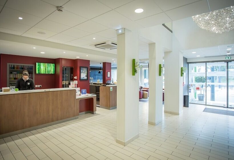 Номер Стандарт Двуспальная Кровать, Campanile Dijon Congres Clemenceau