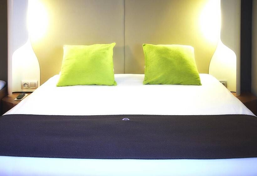 Номер Стандарт Двуспальная Кровать, Campanile Dijon Congres Clemenceau