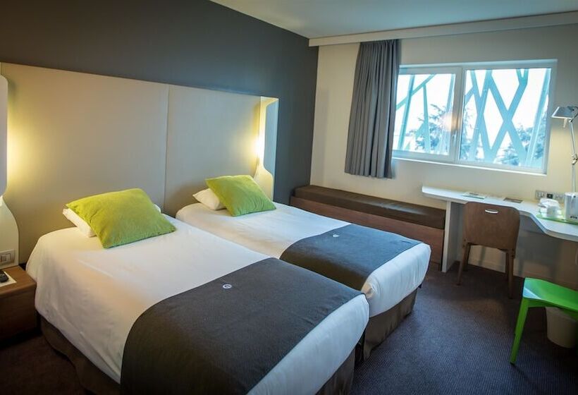 Номер Стандарт, Campanile Dijon Congres Clemenceau