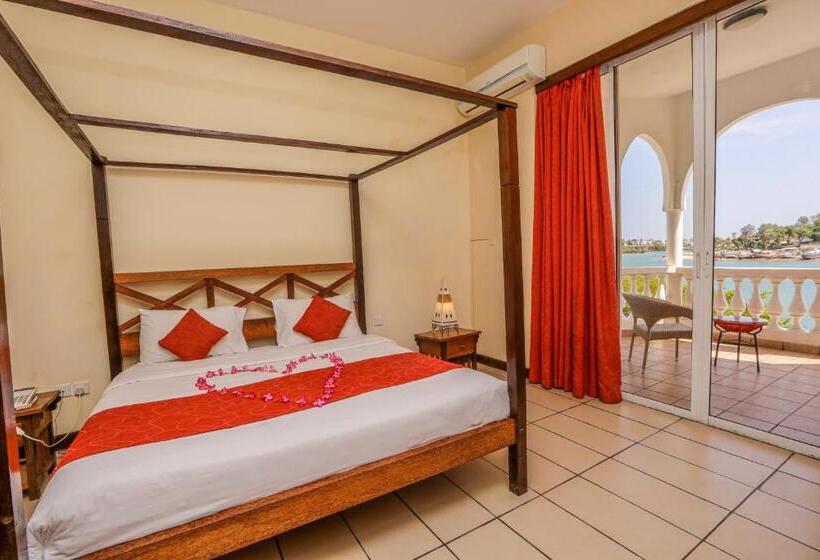 اتاق لوکس با چشمانداز, Cityblue Creekside Hotel & Suites