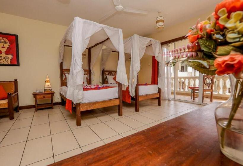 اتاق استاندارد با چشمانداز باغ, Cityblue Creekside Hotel & Suites