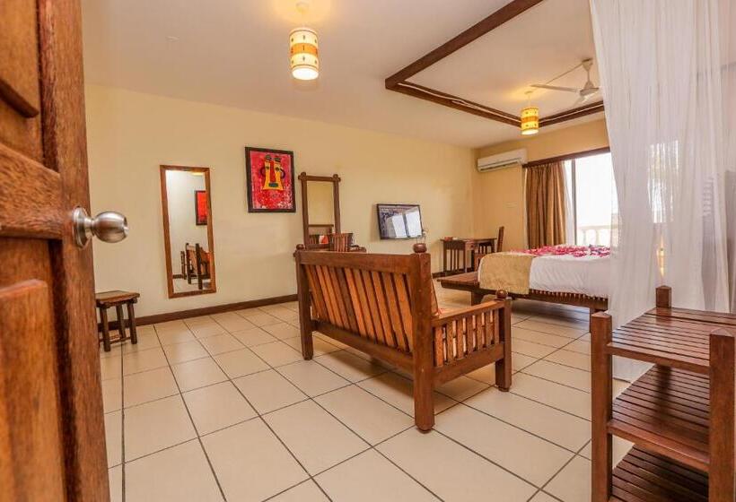 سوییت سوپریور, Cityblue Creekside Hotel & Suites