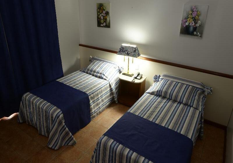 חדר סטנדרט, Colonial Plaza