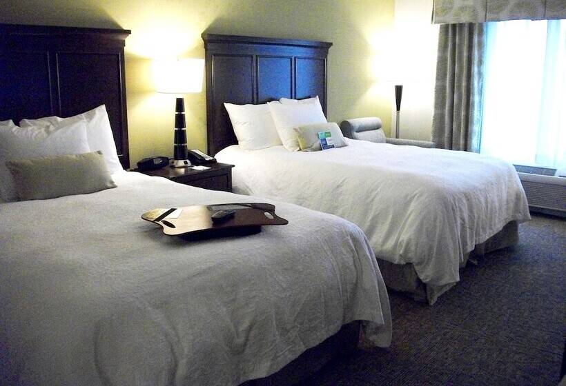 غرفة قياسية, Hampton Inn & Suites Manteca