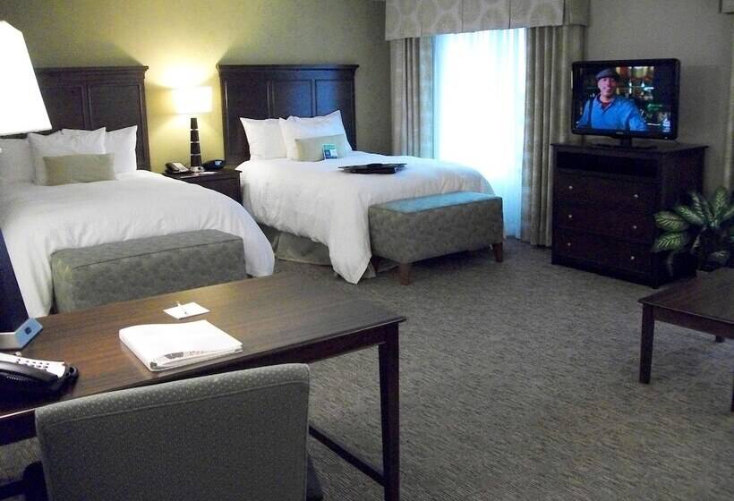 إستوديو قياسى, Hampton Inn & Suites Manteca
