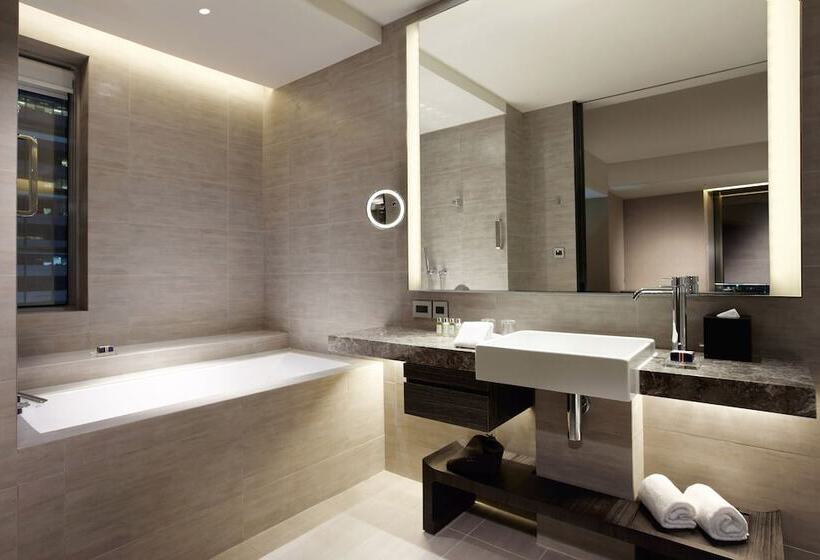 اتاق پرمیوم, Humble House Hotel Taipei, Curio Collection By Hilton