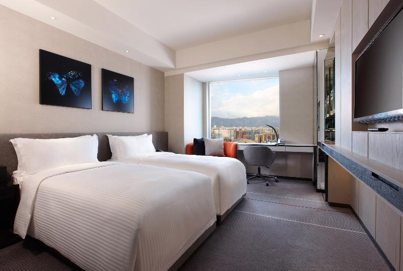 اتاق لوکس با تخت بزرگ, Humble House Hotel Taipei, Curio Collection By Hilton