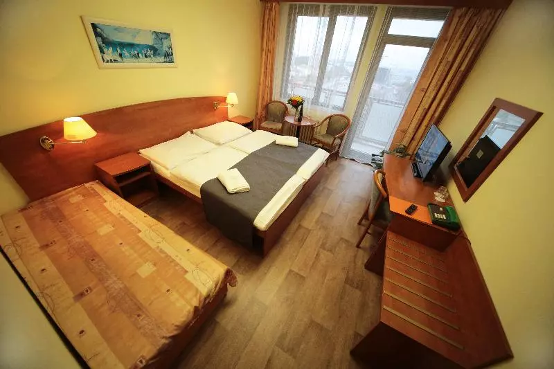 اتاق لوکس, Humble House Hotel Taipei, Curio Collection By Hilton