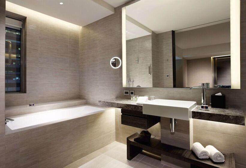 اتاق پرمیوم, Humble House Hotel Taipei, Curio Collection By Hilton