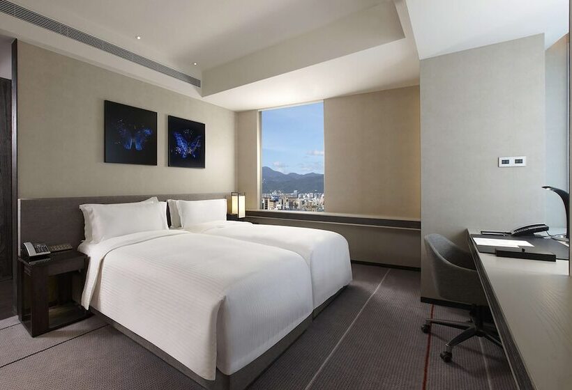 اتاق پرمیوم, Humble House Hotel Taipei, Curio Collection By Hilton