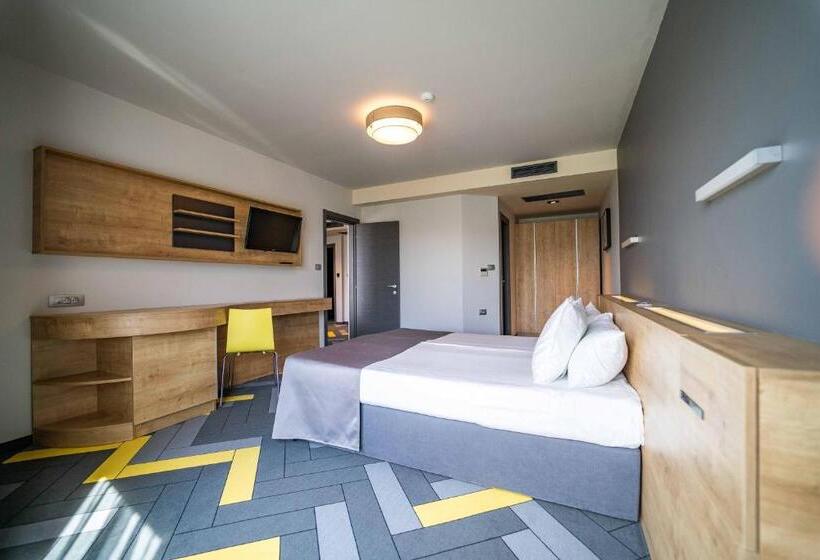 家庭间, Hvd Club Bor Ultra All Inclusive