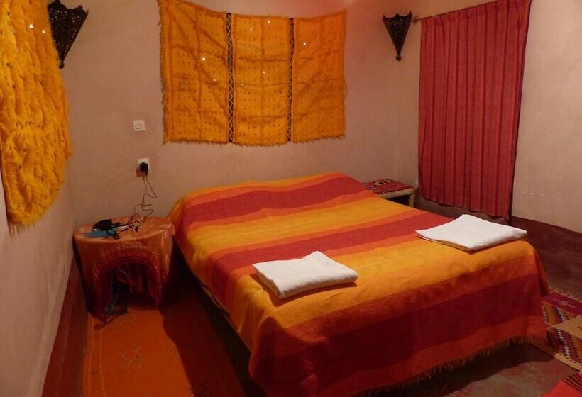 ダブルベッドスタンダードルーム, La Fibule D Or