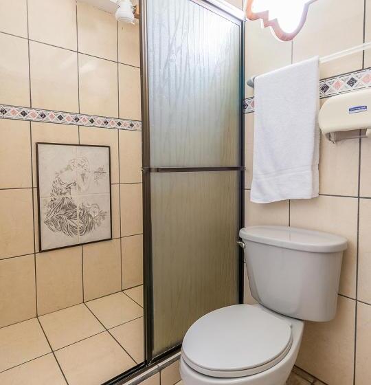 חדר סטנדרט לארבעה, Le Priss