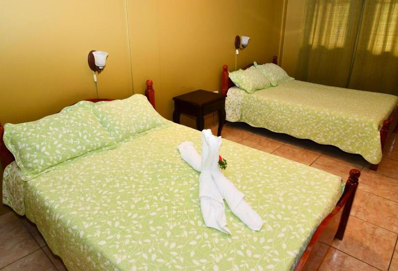 חדר סטנדרט לארבעה, Le Priss