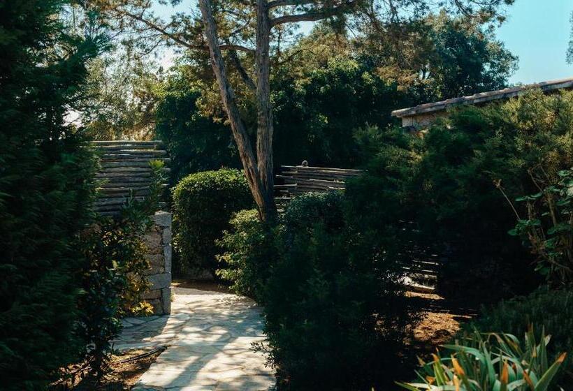 سوییت جونیور با چشمانداز دریا, Les Bergeries De Palombaggia